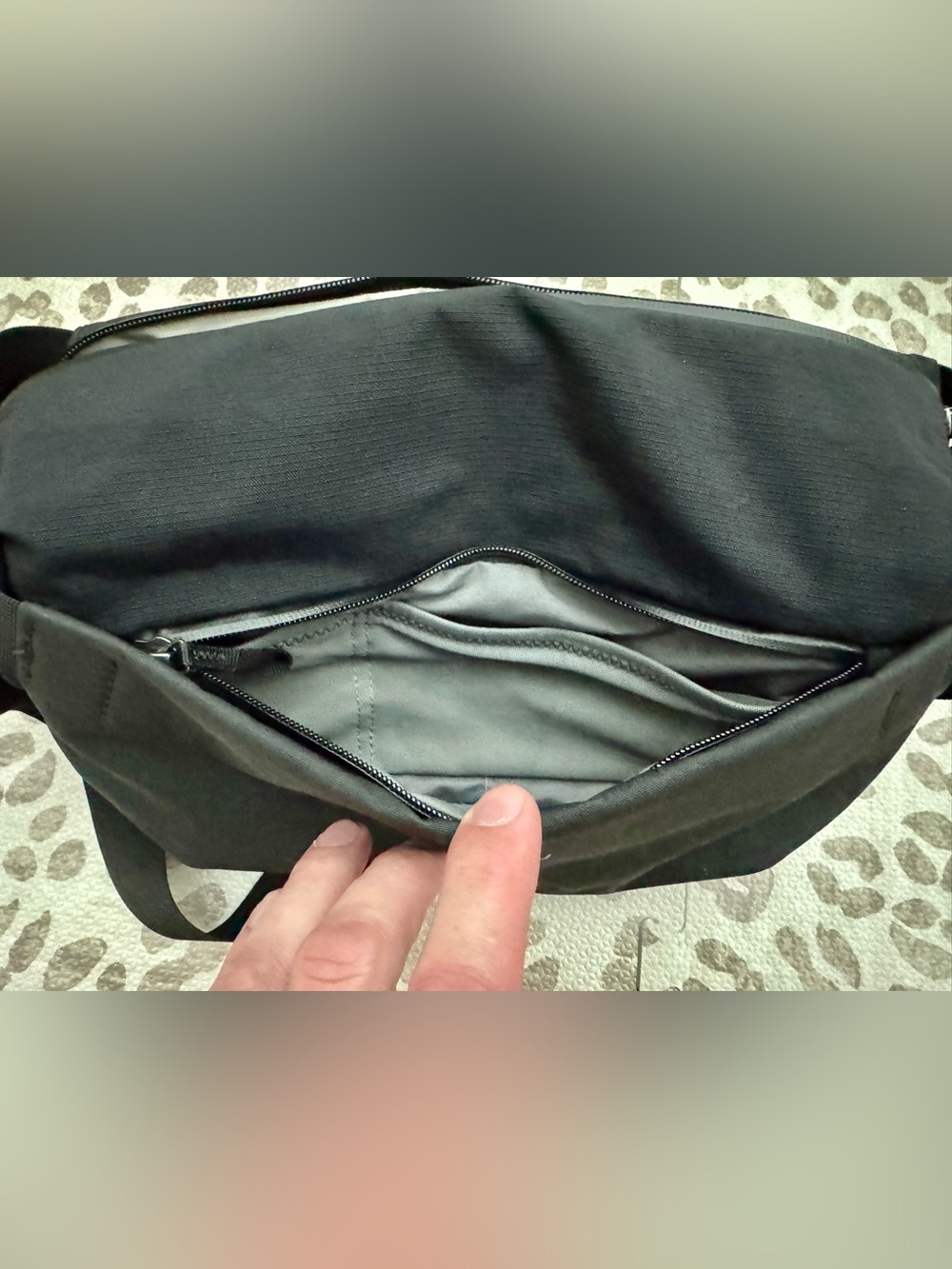 Bellroy Venture Sling 9L - Picture 6 of 7